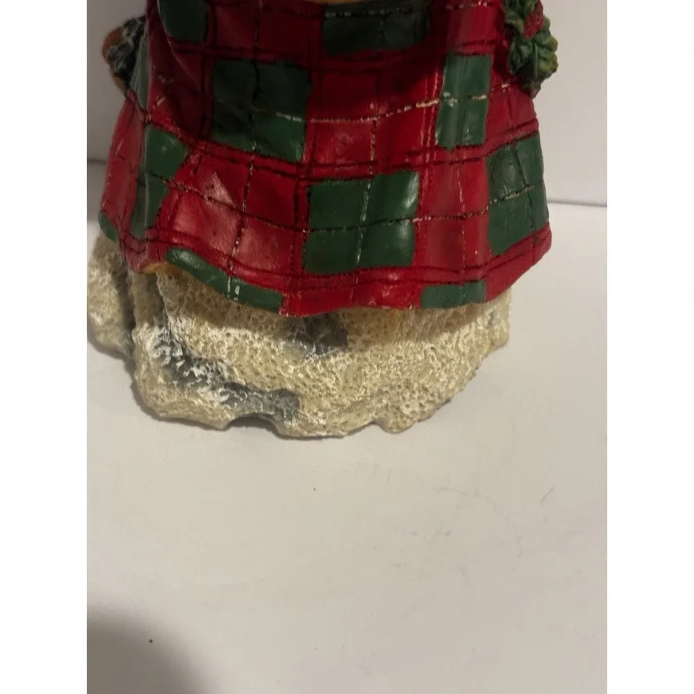 Yuletide Traditions Resin Santa Claus Figurine Patchwork 8